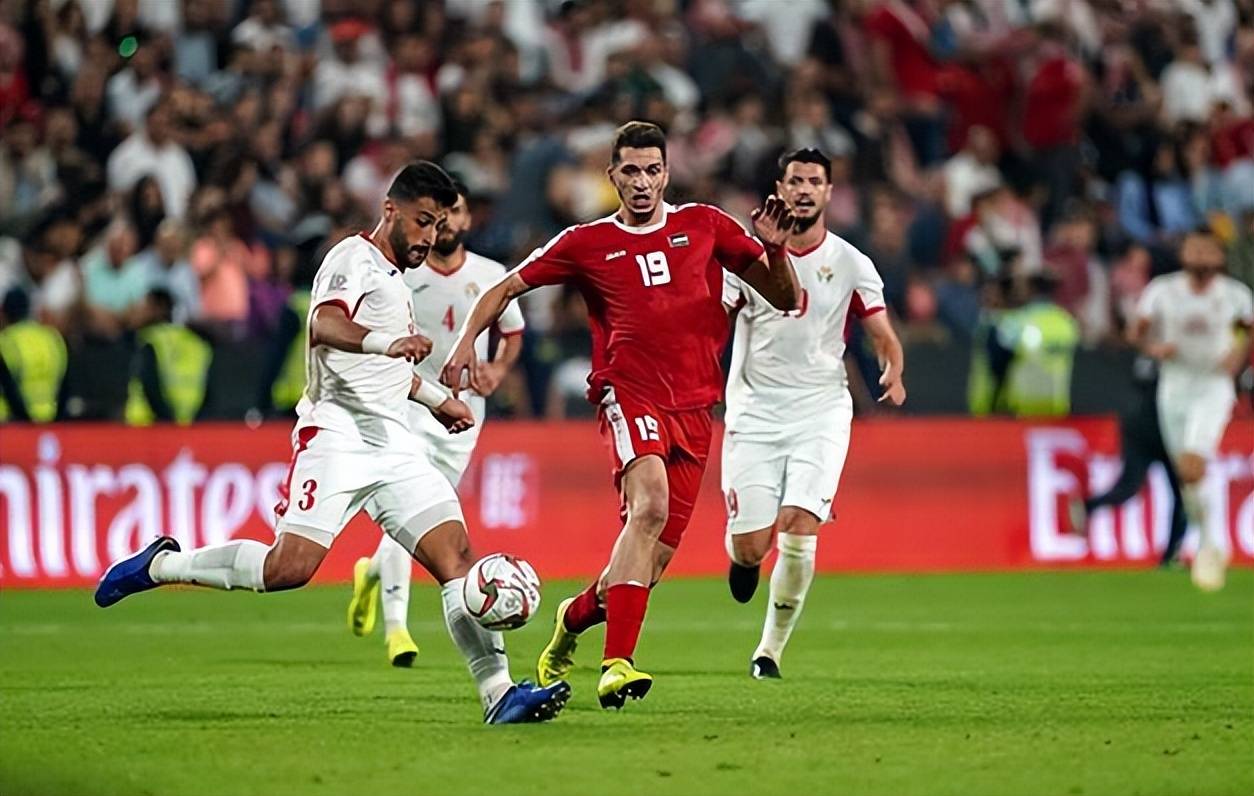 伊朗劲旅强势晋级，成为亚冠黑马