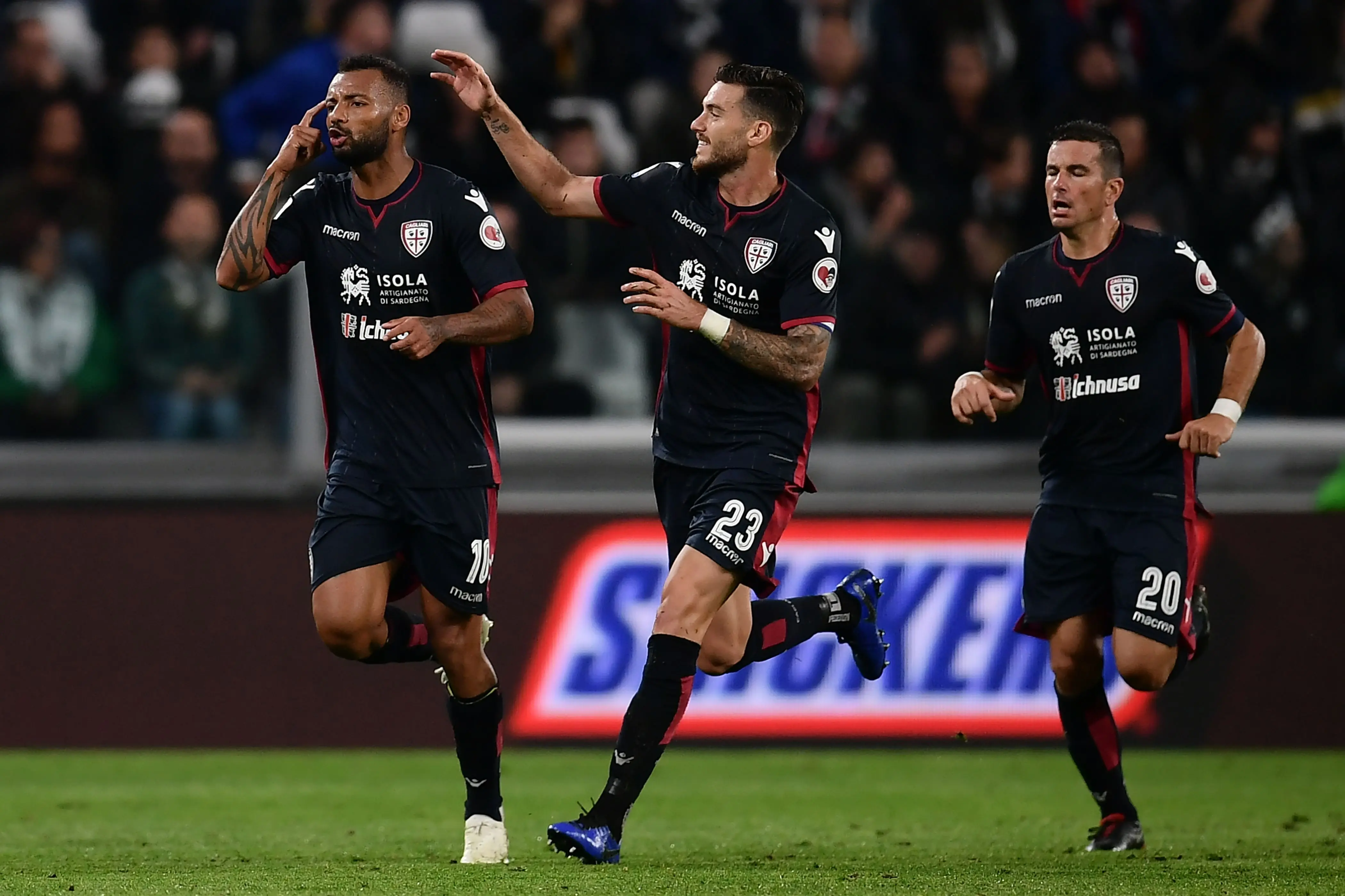 关于AC米兰逼平强劲对手，保持不败纪录的信息