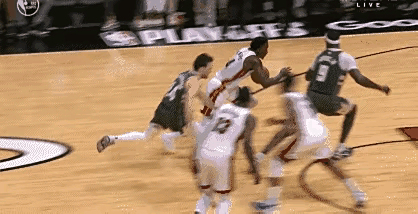 关键先发遭遇伤病困扰，考验实力的简单介绍