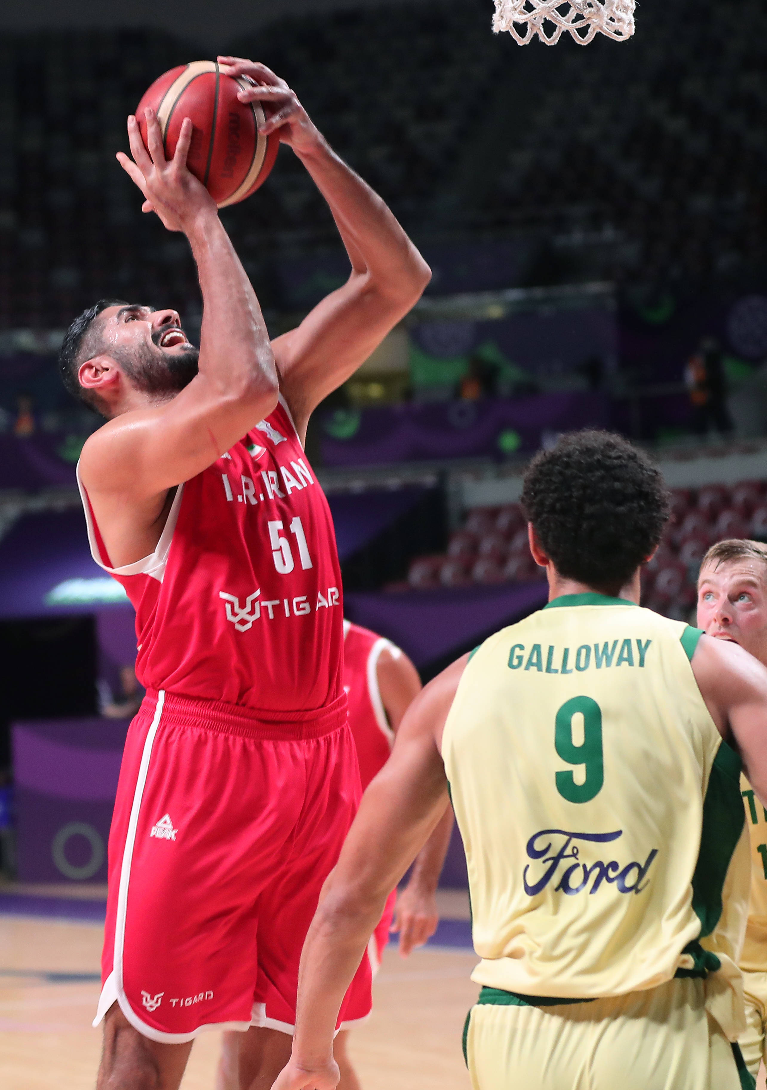 包含澳大利亚取得胜利，晋级国际比赛下一轮的词条