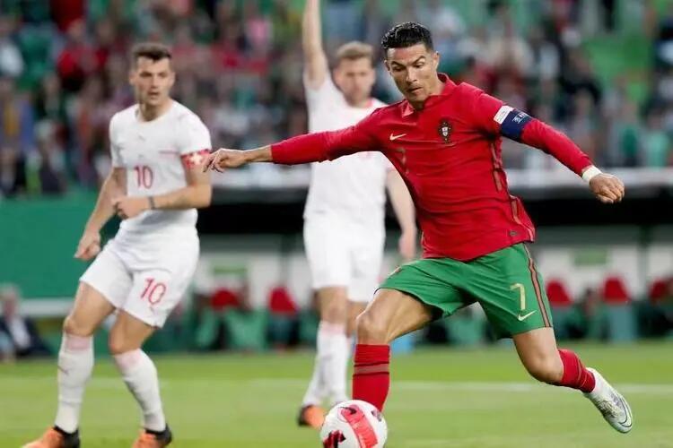 欧洲杯资格赛国家队精彩表现引全世界瞩目的简单介绍