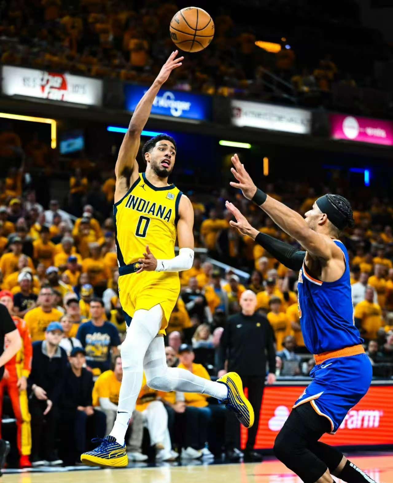 关于步行者击败马刺，戈贝尔砍下双20+20的信息