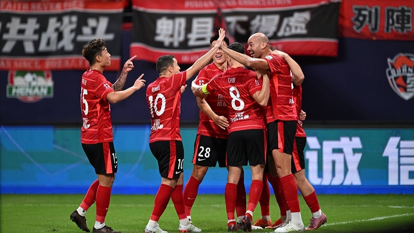 恒大不敌国安，中超积分榜领头羊易主