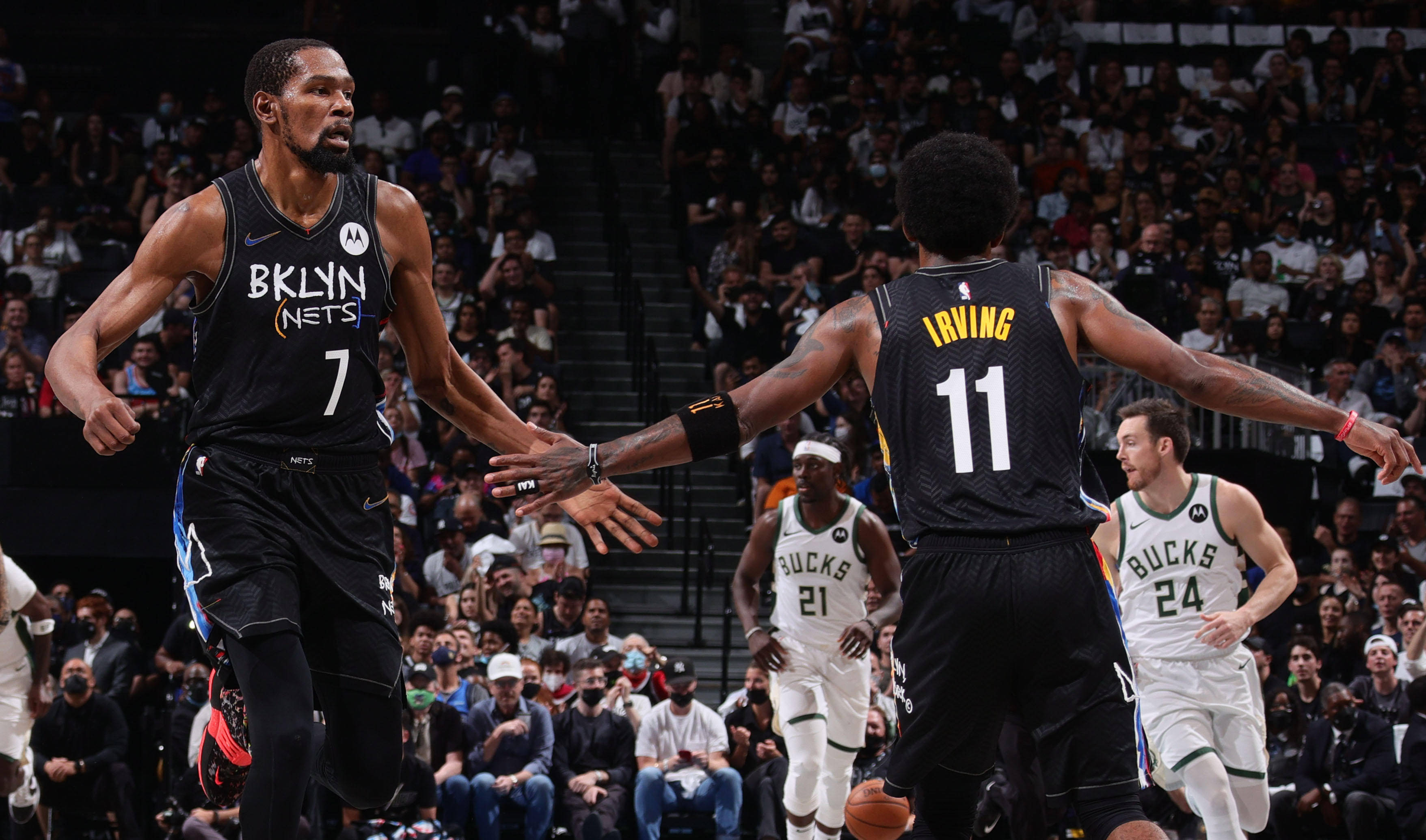 篮网大胜雄鹿，杜兰特状态回勇